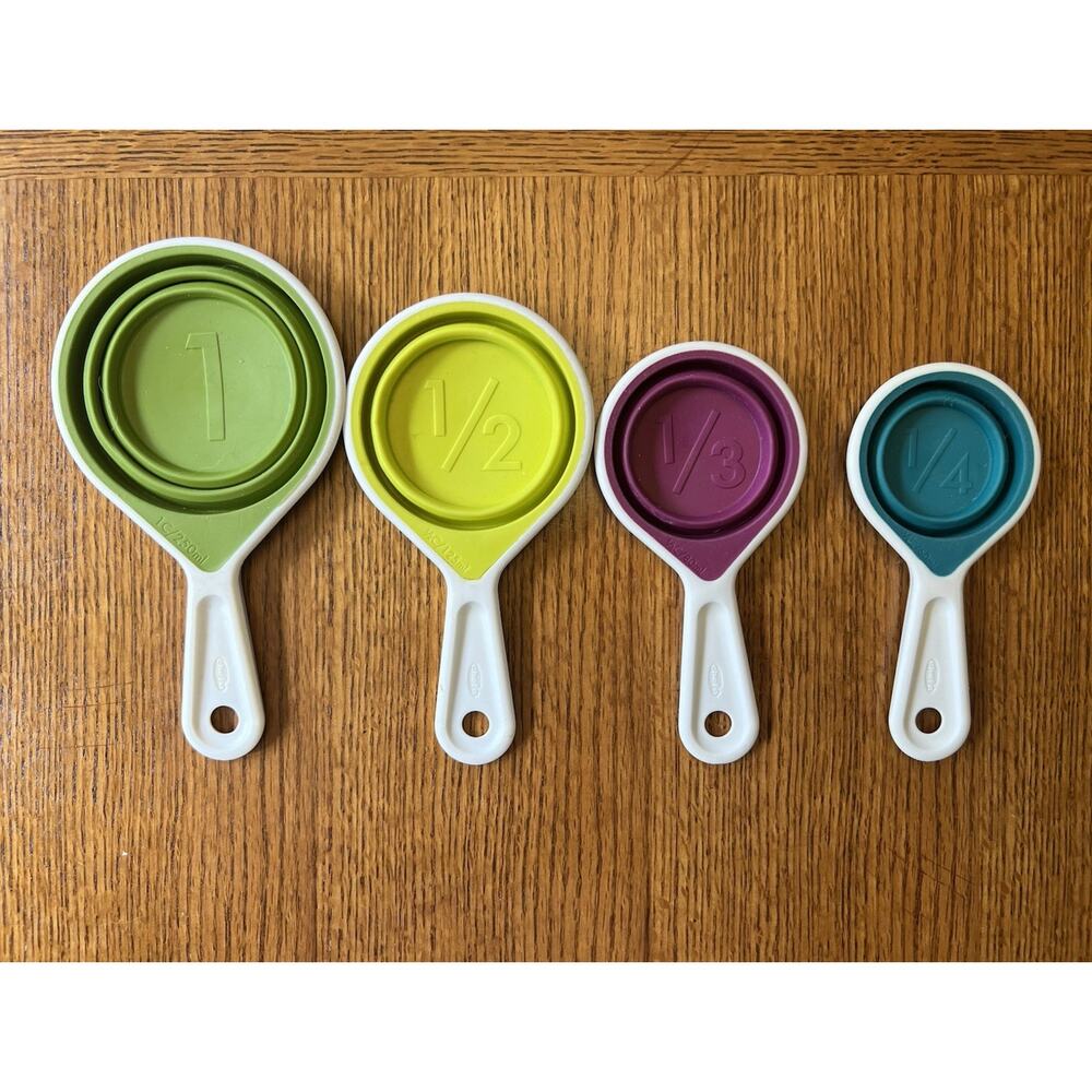 Chef'n Collapsible Silicone Measuring Cups Set 4 Piece Colorful Kitchen